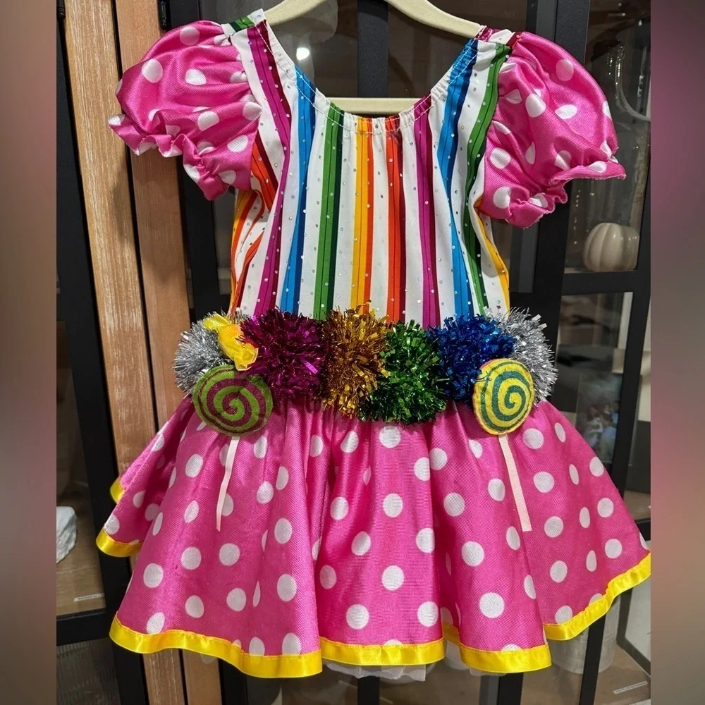 Costume Gallery size medium
